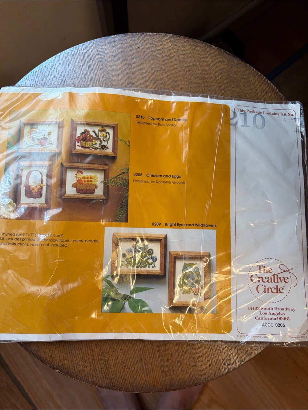 The Creative Circle Framed Print Kit - Gold and Brown Accents